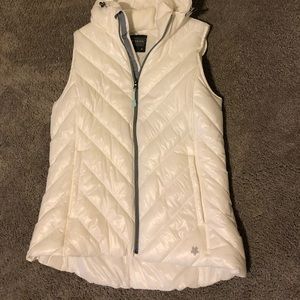 Women’s white vest